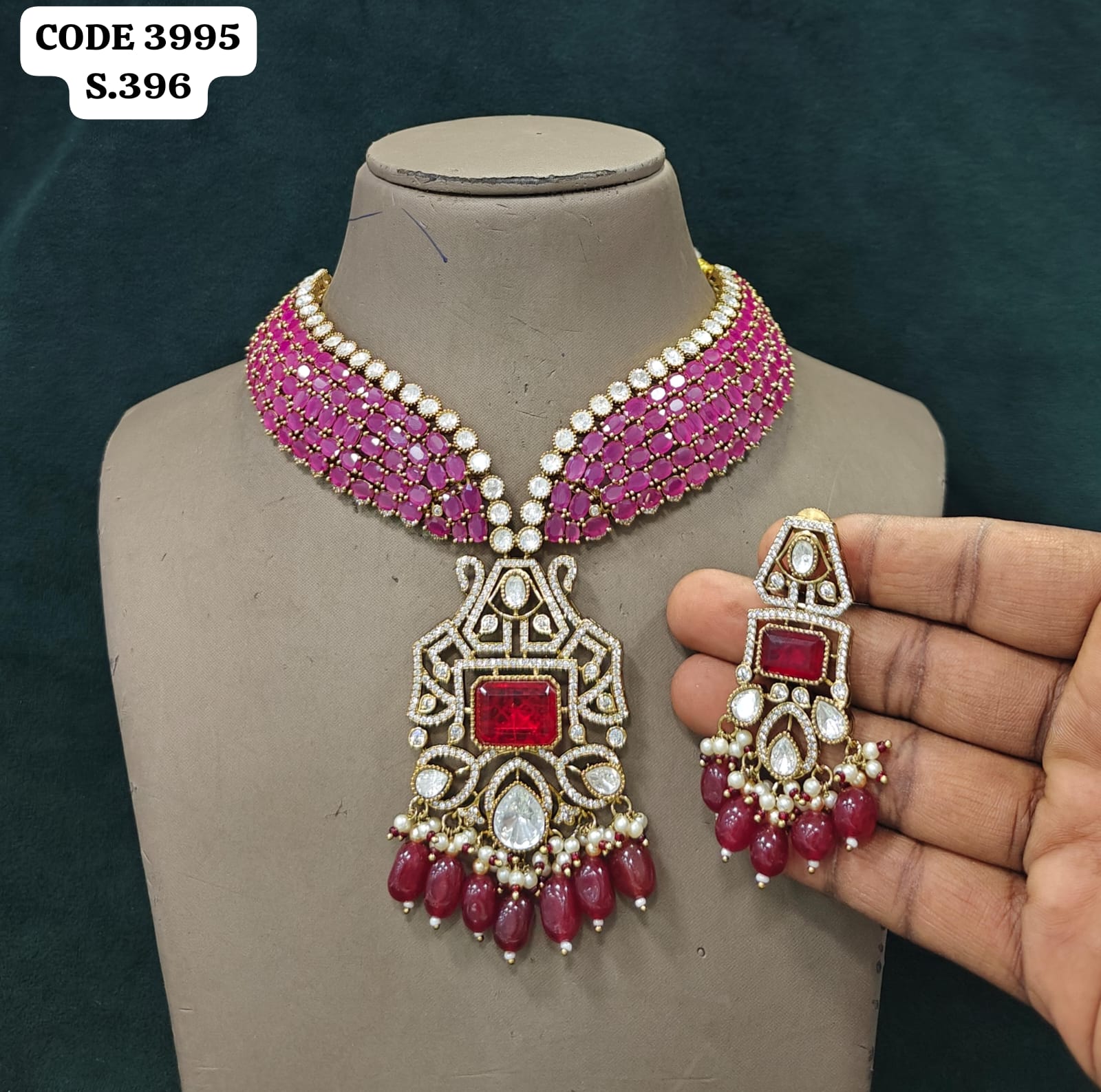 Necklace Set 030